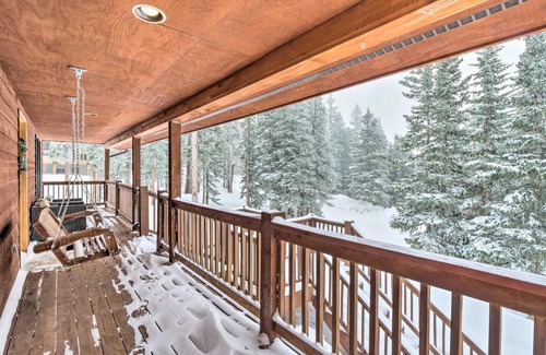 Quandary Village House | 12 Mi to Breckenridge Ski Resort Cabin with Hot Tub
