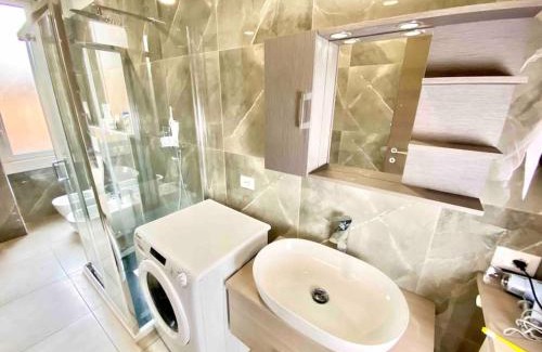 Dergano Apartment | [12 Minuti dal Duomo]Metro+10 posti letto
