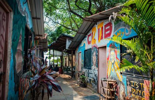 Arambol Hostel | 12 Monks - Beachfront Hostel