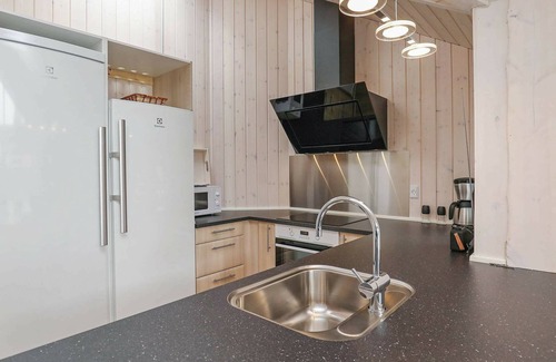 Blavand Strand House | 12 person holiday home in Blåvand