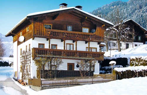 Bruck am Ziller Apartment | 120 m² Apartment ∙ 4 bedrooms ∙ 10 guests