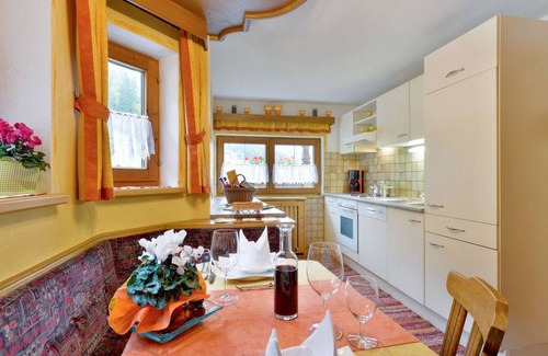 Bruck am Ziller Apartment | 120 m² Apartment ∙ 4 bedrooms ∙ 10 guests