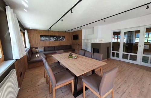 Mathon Apartment | 120 m² Apartment ∙ 3 bedrooms ∙ 7 guests
