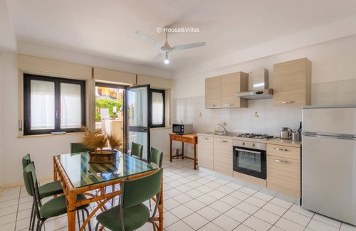 Avola Apartment | 120 m² Apartment ∙ 3 bedrooms ∙ 6 guests