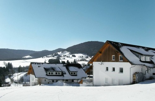 Bernau Apartment | 120 m² Apartment ∙ 4 bedrooms ∙ 8 guests