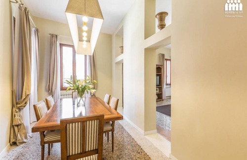 Dorsoduro Apartment | 120 m² Apartment ∙ 2 bedrooms ∙ 5 guests