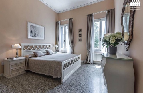 Dorsoduro Apartment | 120 m² Apartment ∙ 2 bedrooms ∙ 5 guests