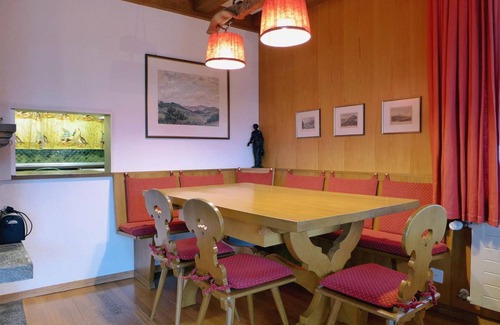 Kandersteg House | 120 m² House ∙ 3 bedrooms ∙ 6 guests
