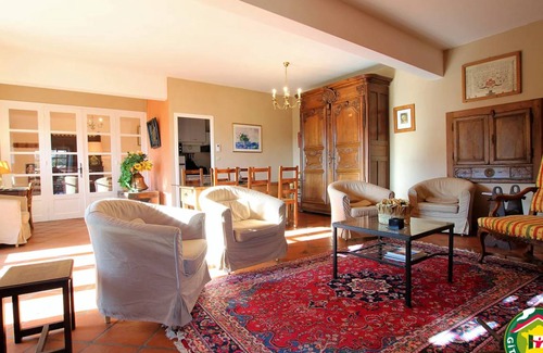 Polignac House | 120 m² House ∙ 3 bedrooms ∙ 6 guests