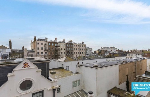Kemptown House | 120 m² House ∙ 3 bedrooms ∙ 12 guests