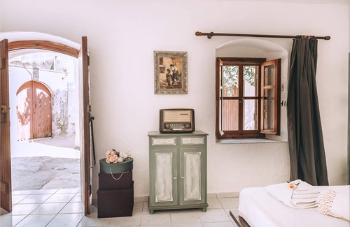 Roustika House | 120 m² House ∙ 3 bedrooms ∙ 6 guests