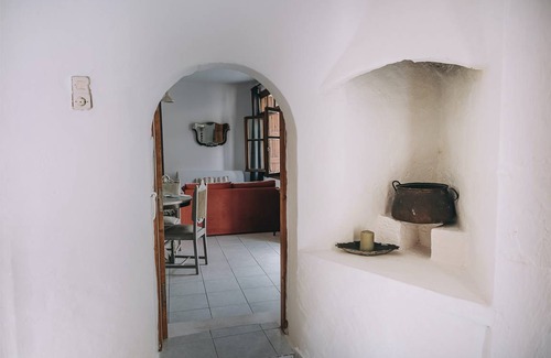 Roustika House | 120 m² House ∙ 3 bedrooms ∙ 6 guests