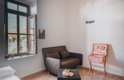 Roustika House | 120 m² House ∙ 3 bedrooms ∙ 6 guests