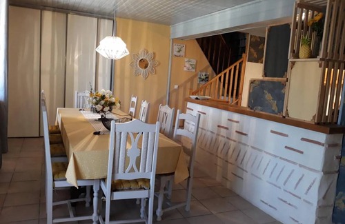 Rampieux House | 120 m² House ∙ 5 bedrooms ∙ 10 guests