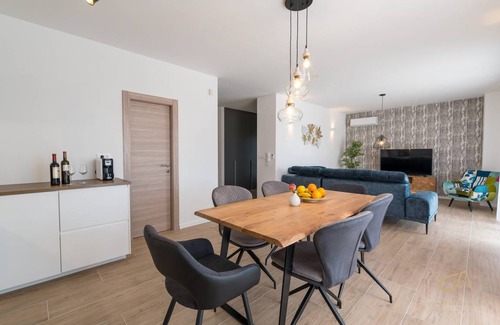 Sveti Vid-Miholjice Apartment | 120 m² Apartment ∙ 3 bedrooms ∙ 6 guests