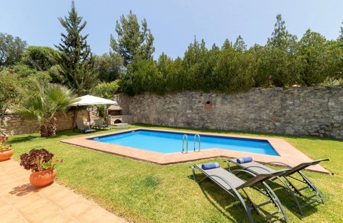 Vryses Villa | 120 m² Villa ∙ 3 bedrooms ∙ 6 guests