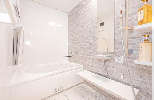 Hyakunincho Apartment | 120sqm 5LDK 3-Stories House 3BT JR Shin-Okubo 5min