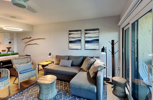 Butler Beach Condo | 121 m² Condo ∙ 2 bedrooms ∙ 6 guests