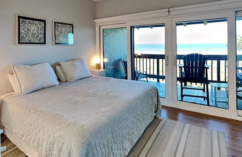Butler Beach Condo | 121 m² Condo ∙ 2 bedrooms ∙ 6 guests