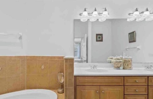 Palm Coast Villa | 1212 beautiful spacious 3 bed 2 bath villa at the ocean.