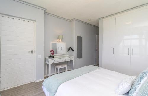 Summerstrand Apartment | 123 AT THE SEA BROOKES HILL