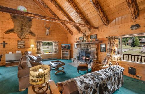South Fork House | 123 Million Lane - South Fork