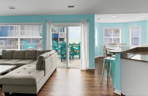 Village of Stump Sound House | 124 North Permuda Wynd - Ocean view - Community Pool
