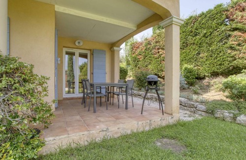 La Cadiere-d'Azur Villa | 125 m² Villa ∙ 3 bedrooms ∙ 6 guests