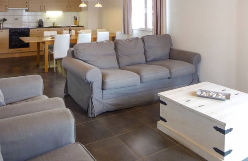 Moleson House | 127 m² House ∙ 3 bedrooms ∙ 6 guests