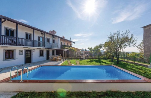 Miren-Kostanjevica Villa | 127 m² Villa ∙ 3 bedrooms ∙ 9 guests