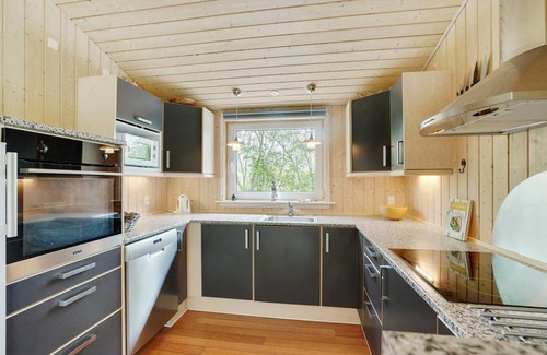 Torup Strand House | 128 m² House ∙ 4 bedrooms ∙ 8 guests