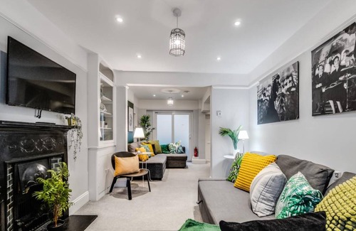 Kemptown House | 128 m² House ∙ 5 bedrooms ∙ 16 guests
