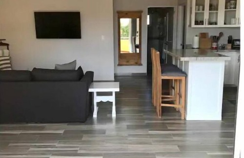 El Pescadero Cabin | 12B - New 2BR, 2BA, Middle Floor Condo, Pool