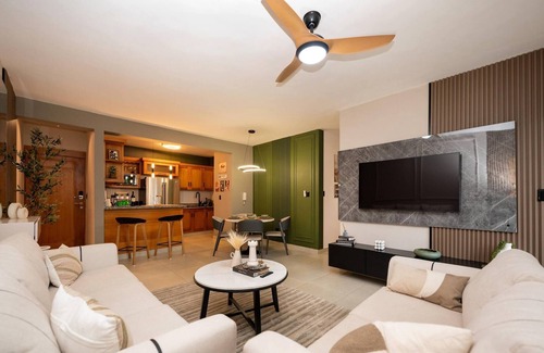 Santiago Province Apartment | 12guests Spacious Double Apt, Minutes From Airport