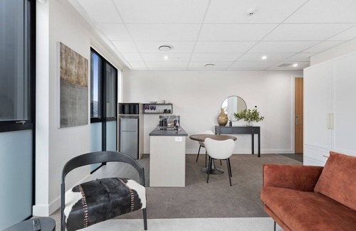 Lake Hayes Condo | 12th Avenue Queenstown Suite 16