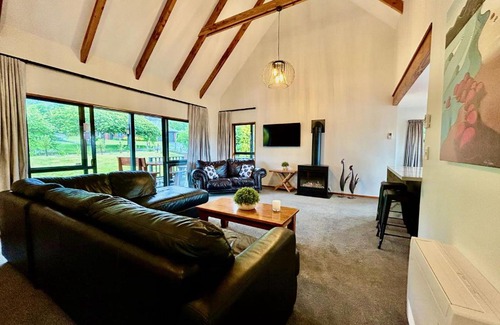 Hanmer Springs House | 13 Denby Place