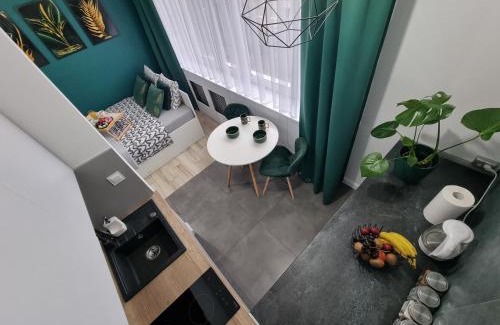 Czestochowa Apartment | 13 Kawalerka Szmaragdowa