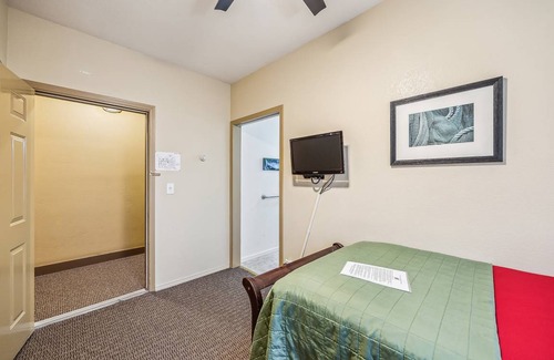 Cathlamet Hotel | 13 m² Hotel ∙ 1 guest