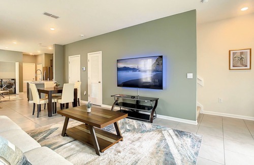 Baymeadows House | 13 miles to Mayo Clinic-Jax's Perfect spot!