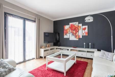 Meze Apartment | 13 rue de la pyramide Bel Appartement