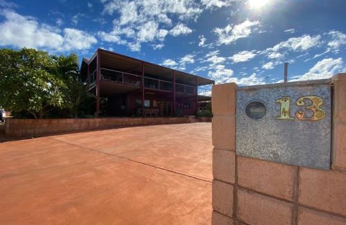 Exmouth House | 13 Skipjack Circle