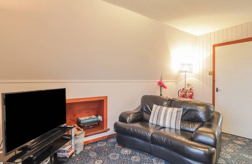 Heights of Achterneed Cottage | 130 m² Cottage ∙ 3 bedrooms ∙ 5 guests