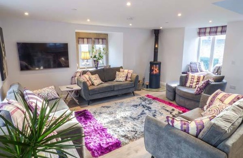 Bakewell Cottage | 130 m² Cottage ∙ 3 bedrooms ∙ 8 guests