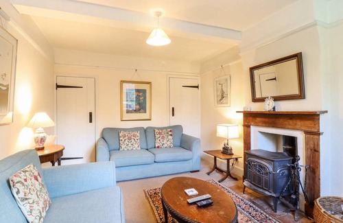 Hadleigh Cottage | 130 m² Cottage ∙ 3 bedrooms ∙ 6 guests