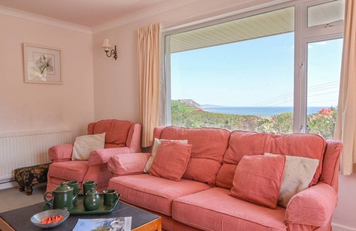 Charmouth Cottage | 130 m² Cottage ∙ 3 bedrooms ∙ 5 guests