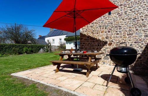 Creances House | 130 m² Farmhouse ∙ 3 bedrooms ∙ 6 guests