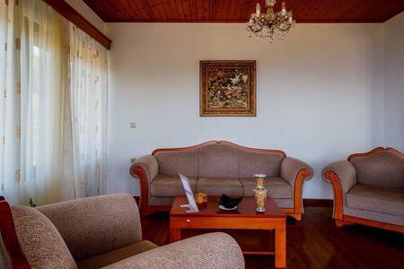 Kerion House | 130 m² House ∙ 2 bedrooms ∙ 4 guests