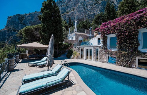 Marina Piccola Villa | 130 m² Villa ∙ 2 bedrooms ∙ 4 guests