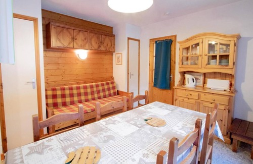 Villarodin-Bourget Apartment | 130m from ski slopes, 4th floor, balcony, parking, tv, ski locker, 32m², La Norma