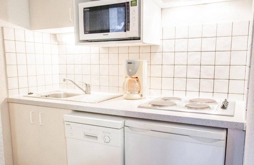 Villarodin-Bourget Apartment | 130m from ski slopes, 4th floor, balcony, parking, tv, ski locker, 32m², La Norma